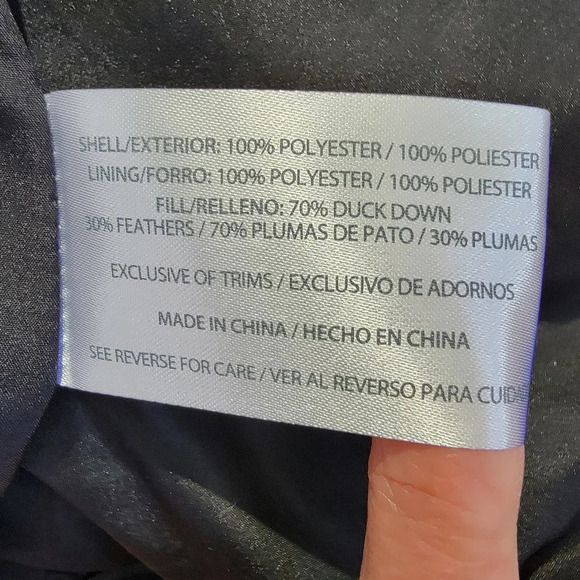 Woolrich Down Filled Black and White Buffalo Check Plaid Cozy Puffer Vest Sz M - Picture 9 of 11